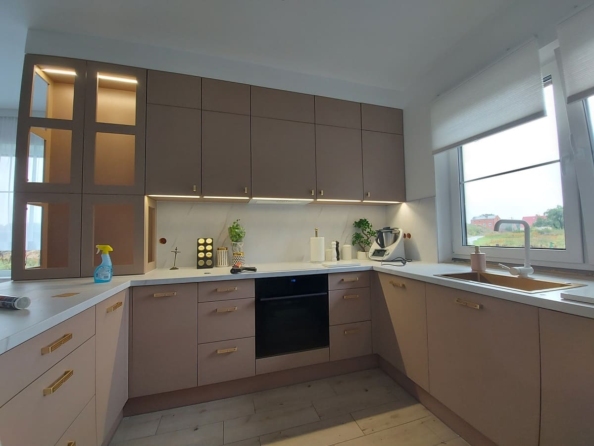 Meble na wymiar KJW Meble